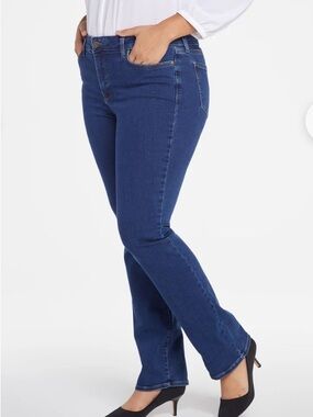 NYDJ Marilyn Straight Jeans Size 10 Inseam 24.5” Casual Everyday Wear Spring